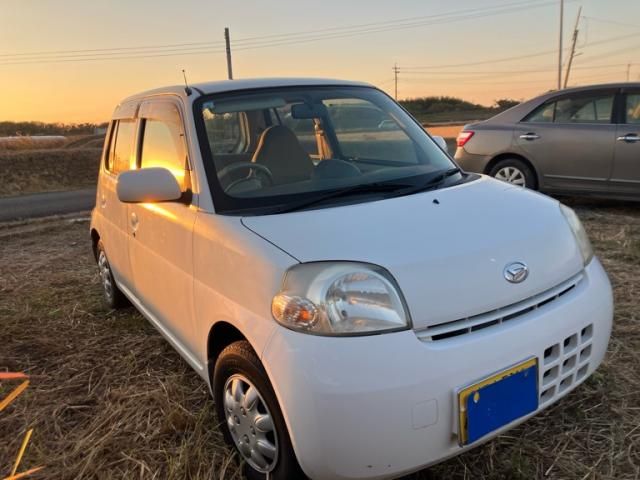 DAIHATSU ESSE 2006