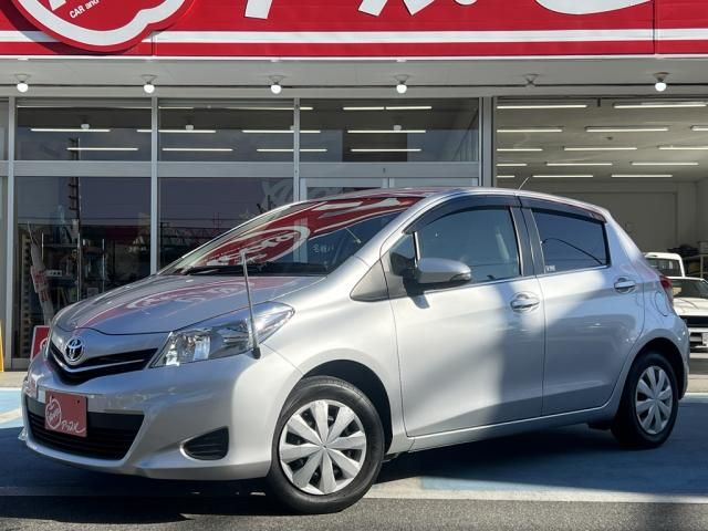 TOYOTA VITZ 2011