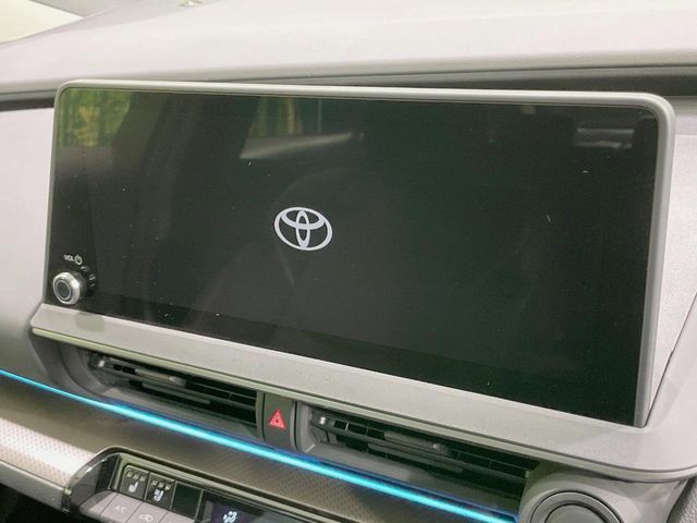 TOYOTA PRIUS 2023