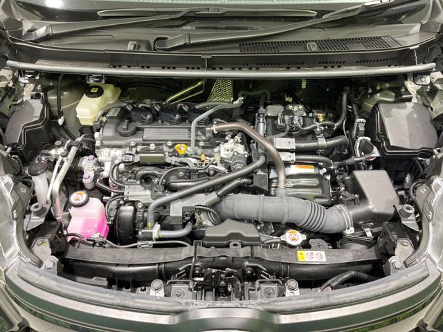 TOYOTA SIENTA HYBRID 2025