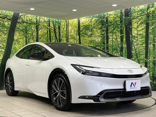 TOYOTA PRIUS 2024