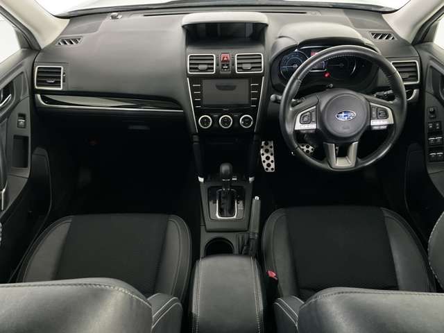 SUBARU FORESTER 2017