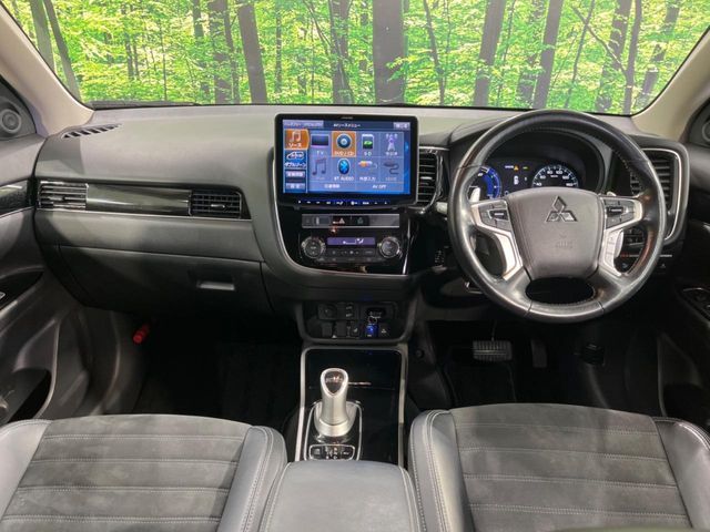 MITSUBISHI OUTLANDER PHEV 2018