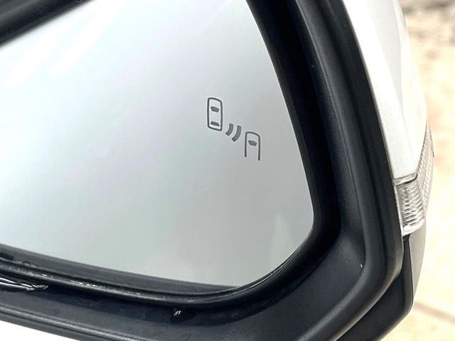 TOYOTA COROLLA CROSS HYBRID 2025