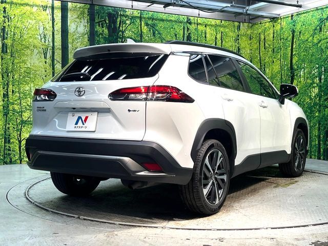 TOYOTA COROLLA CROSS HYBRID 2025