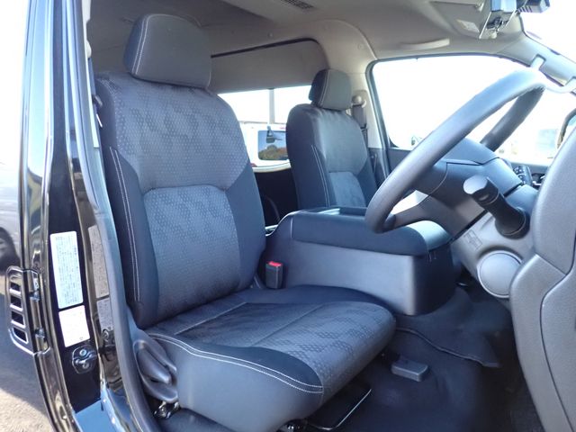 NISSAN CARAVAN wagon 2024