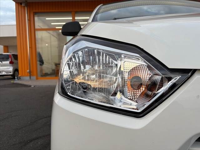 DAIHATSU MIRA e:S 2018