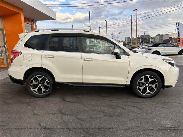 SUBARU FORESTER 2014