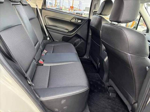 SUBARU FORESTER 2014