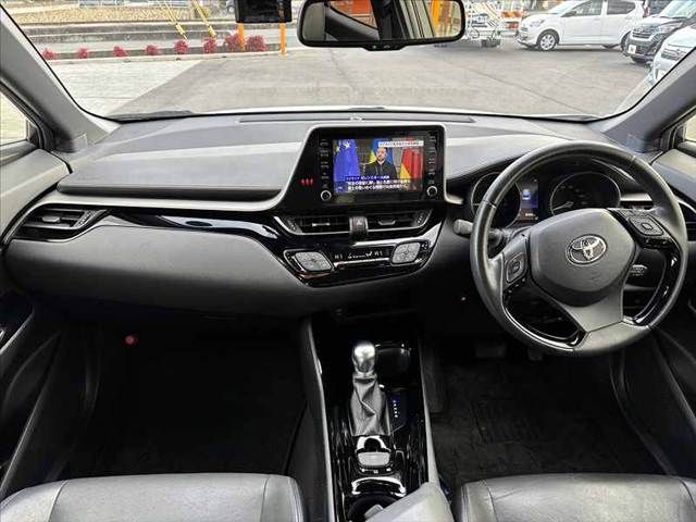 TOYOTA C-HR 2021