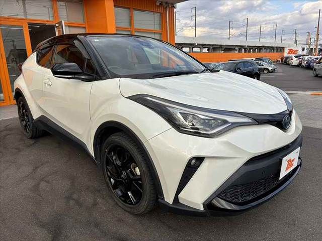 TOYOTA C-HR 2021
