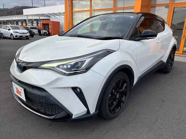 TOYOTA C-HR 2021