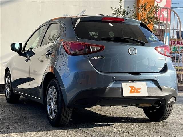 MAZDA DEMIO 2015