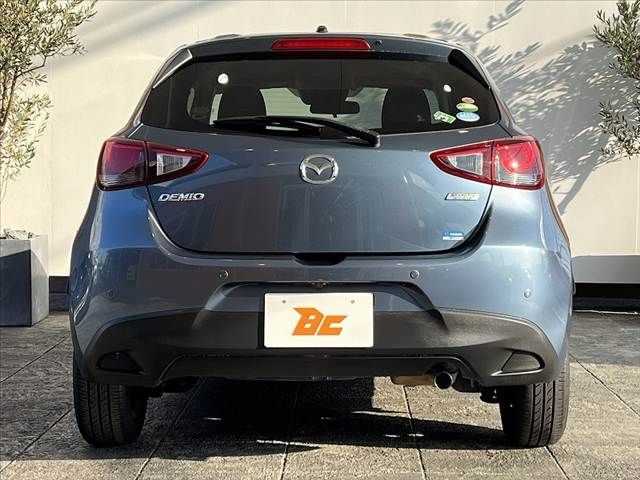 MAZDA DEMIO 2015