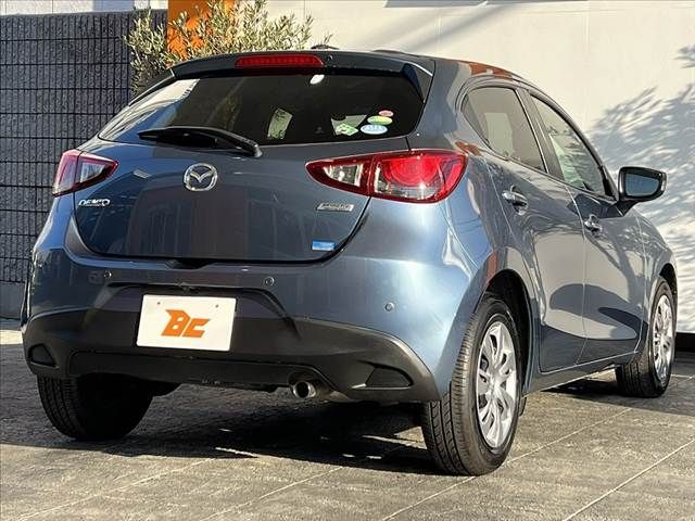 MAZDA DEMIO 2015