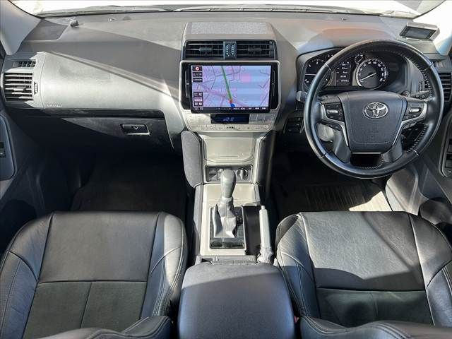 TOYOTA LANDCRUISER PRADO 2021