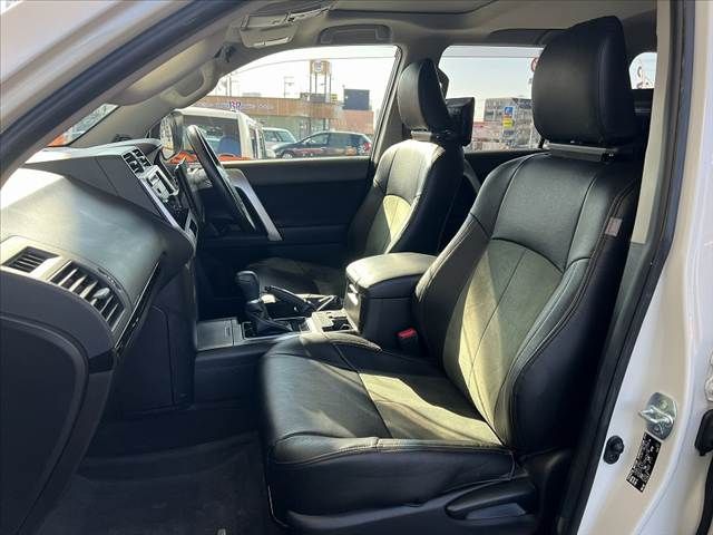 TOYOTA LANDCRUISER PRADO 2021