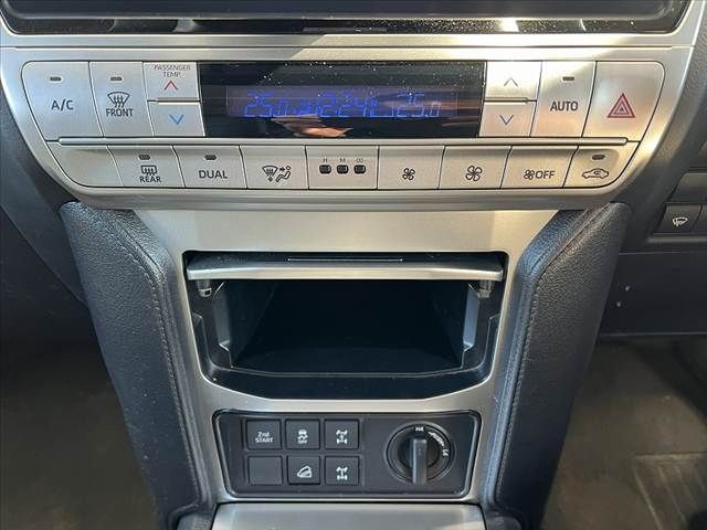 TOYOTA LANDCRUISER PRADO 2021