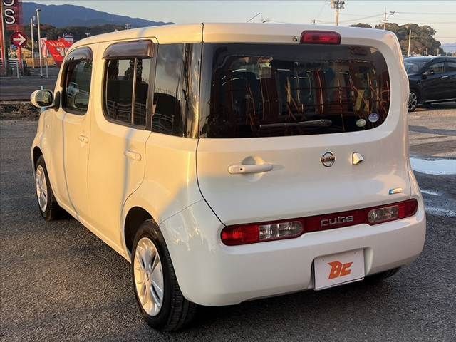 NISSAN CUBE 2012