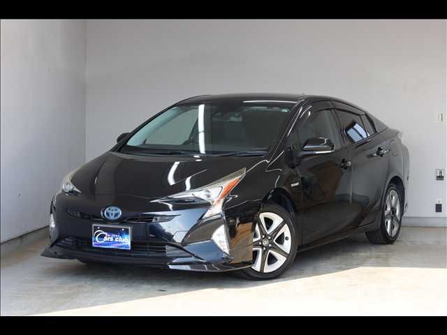 TOYOTA PRIUS 2017