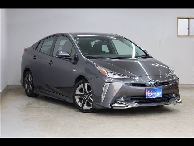 TOYOTA PRIUS 2019