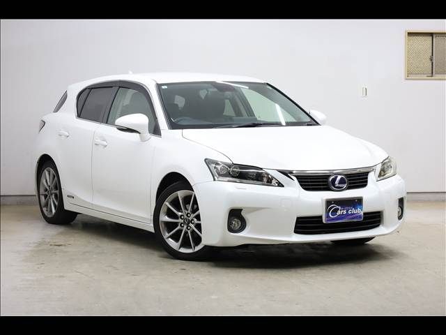 TOYOTA LEXUS CT200h 2013