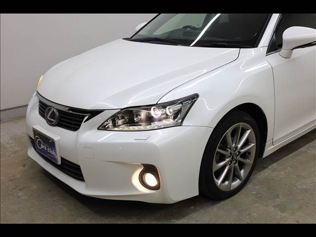TOYOTA LEXUS CT200h 2013