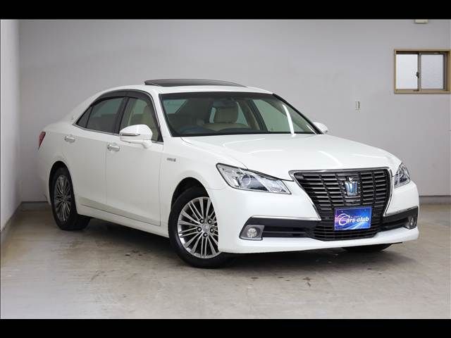 TOYOTA CROWN sedan hybrid 2014