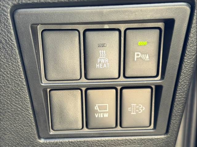 TOYOTA HILUX 4WD 2023