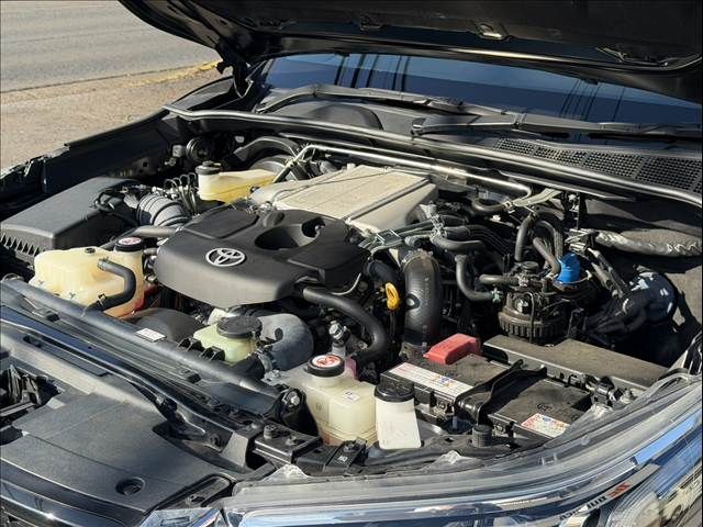 TOYOTA HILUX 4WD 2023