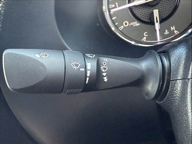 TOYOTA HILUX 4WD 2023