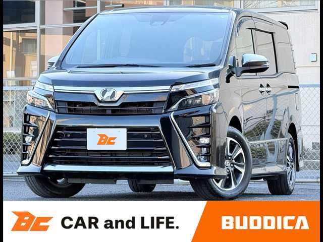 TOYOTA VOXY 2019