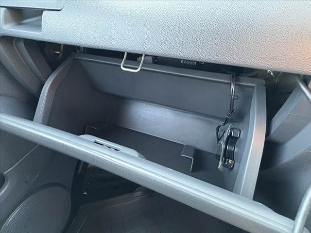 DAIHATSU HIJET CARGO 4WD 2014