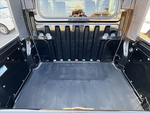 DAIHATSU HIJET CARGO 4WD 2014