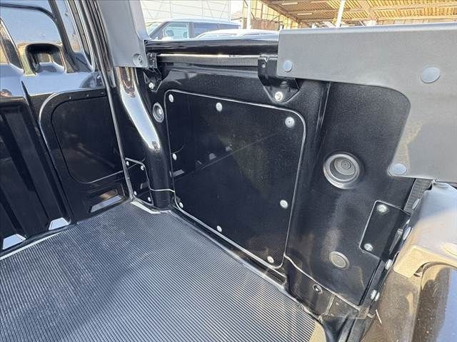 DAIHATSU HIJET CARGO 4WD 2014