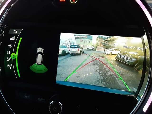 BMW BMW MINI COOPER D CROSSOVER 2018