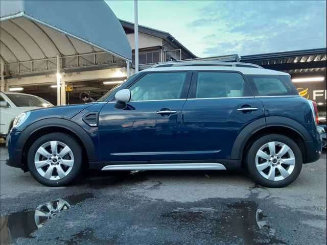 BMW BMW MINI COOPER D CROSSOVER 2018