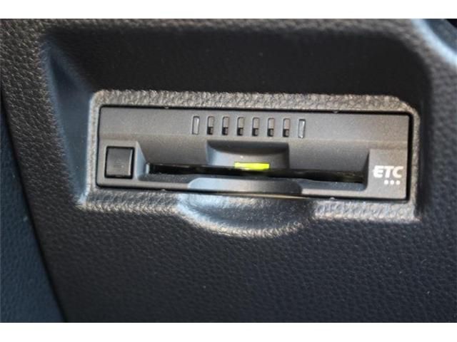 TOYOTA NOAH HYBRID 2022