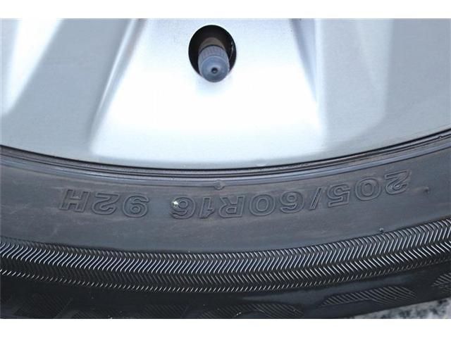 TOYOTA NOAH HYBRID 2022