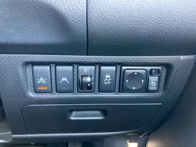 NISSAN NV150 AD 4WD 2019