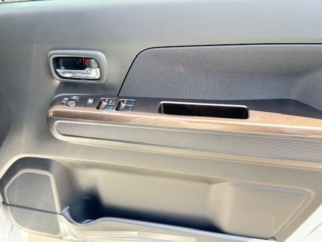 SUZUKI WAGON R Custom Z 2025