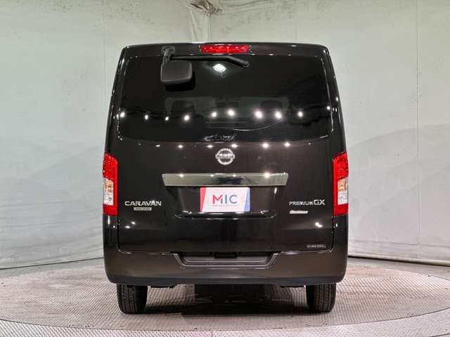 NISSAN NV350 CARAVAN 2020