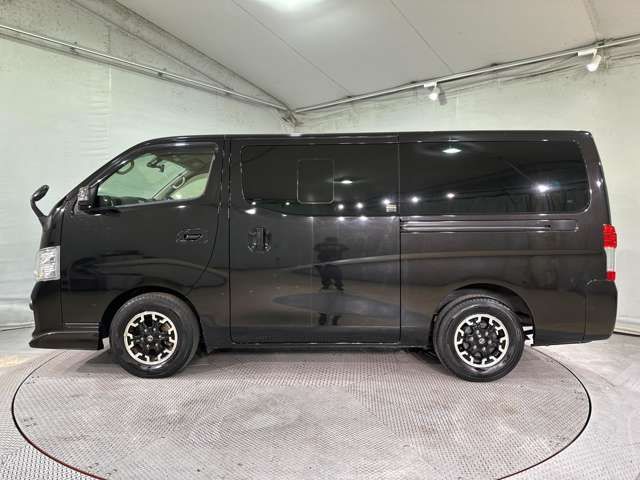NISSAN NV350 CARAVAN 2020