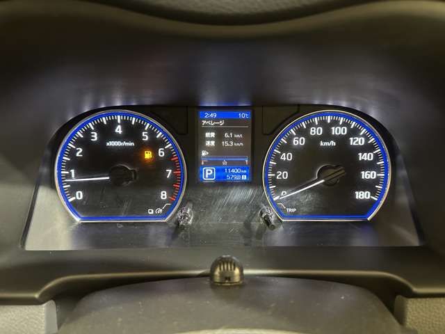 NISSAN NV350 CARAVAN 2020