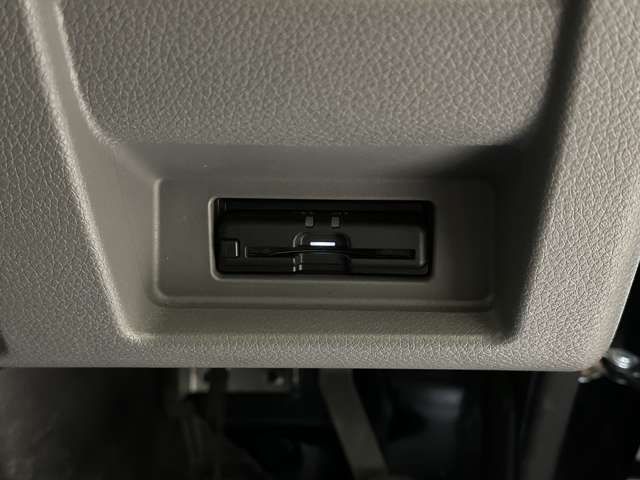 NISSAN NV350 CARAVAN 2020