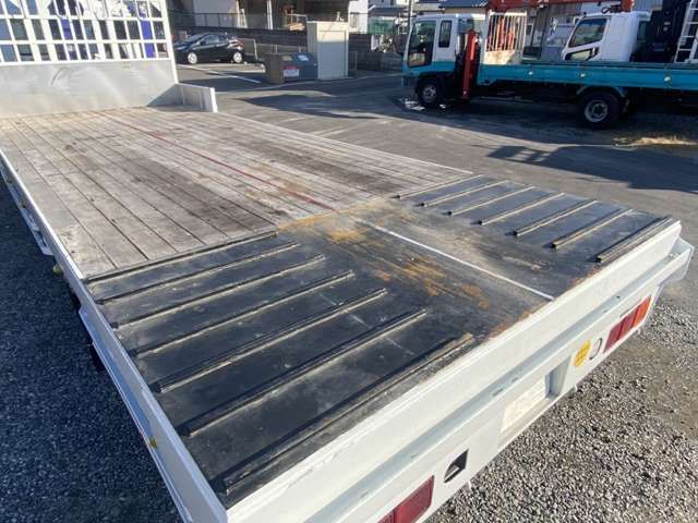 MITSUBISHI FUSOU FIGHTER 2006