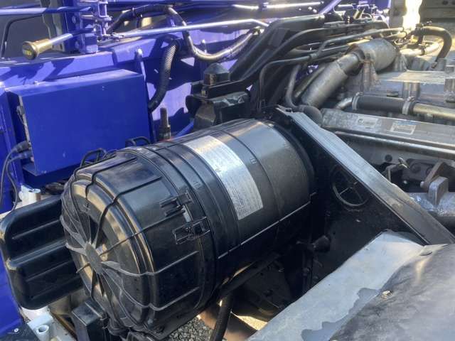 MITSUBISHI FUSOU FIGHTER 2006