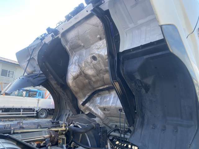 MITSUBISHI FUSOU FIGHTER 2006