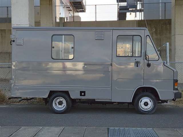 TOYOTA QUICK DELIVERY 1993