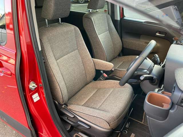 TOYOTA SIENTA HYBRID 2023